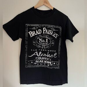 ✅ Brad Paisley 2015 concert tour t-shirt
